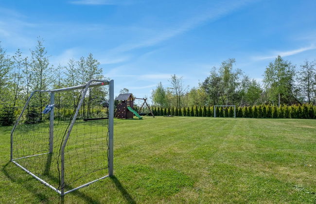 5 bedroom House in Væggerløse with private pool and terrace - Photo 49