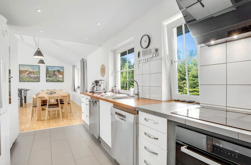 Photo 6 - Maison de 5 chambres à Væggerløse avec piscine privée et terrasse