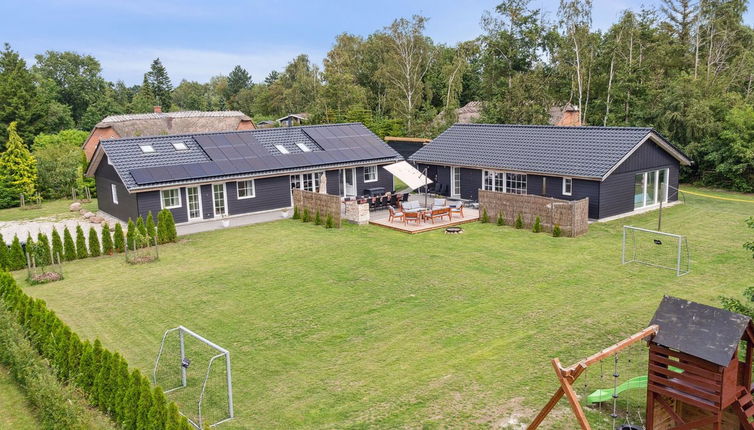 Photo 1 - Maison de 5 chambres à Væggerløse avec piscine privée et terrasse