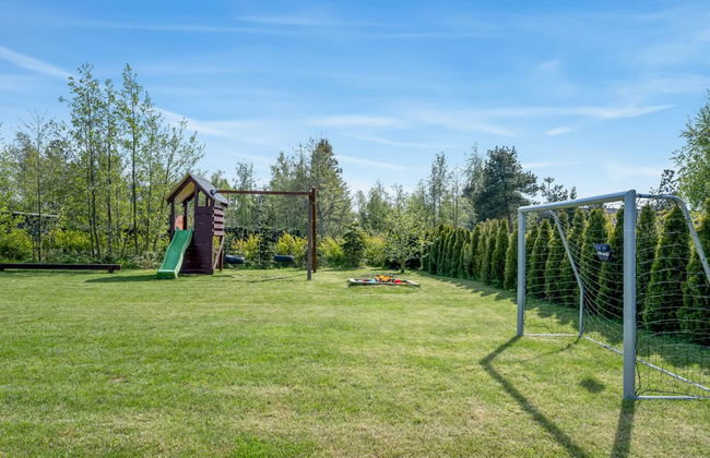 5 bedroom House in Væggerløse with private pool and terrace - Photo 47