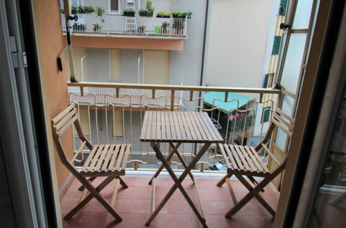 Photo 14 - Appartement de 2 chambres à Rapallo avec vues à la mer