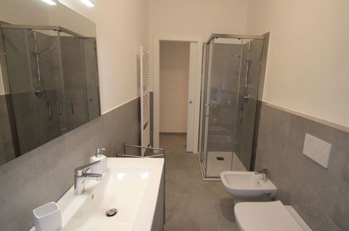 Foto 11 - Apartamento de 2 quartos em Rapallo