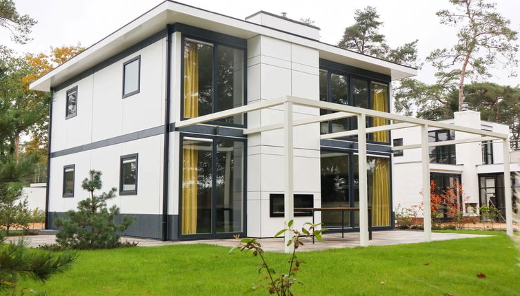 Photo 1 - Maison de 3 chambres à Otterlo avec piscine et terrasse