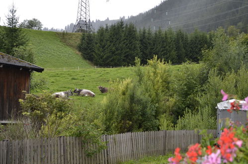 Foto 4 - Appartamento con 2 camere da letto a Sankt Anton am Arlberg con giardino