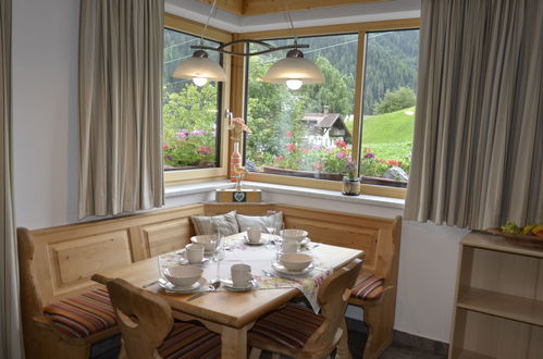 Foto 1 - Apartamento de 2 habitaciones en Sankt Anton am Arlberg con jardín