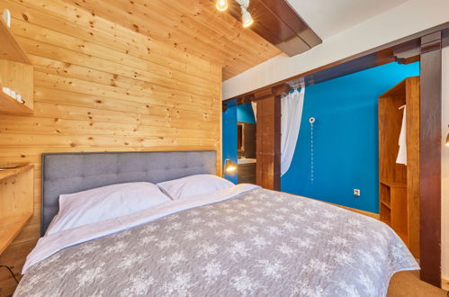 Foto 21 - Casa con 7 camere da letto a Mladé Buky con piscina e terrazza