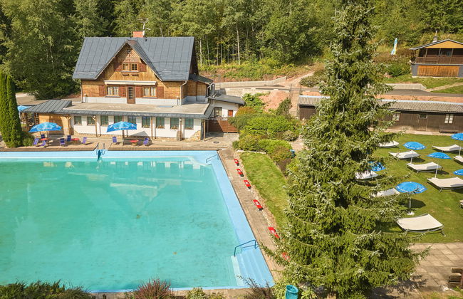 Maison de 7 chambres à Mladé Buky avec piscine et jardin - Photo 54