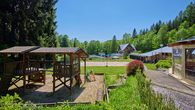 Apartment mit 1 Schlafzimmer in Mladé Buky mit schwimmbad und garten - Foto 5