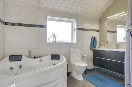 Foto 21 - Casa de 4 habitaciones en Løkken con terraza y sauna