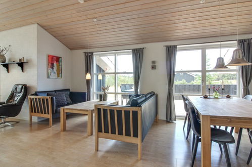 Foto 4 - Casa de 4 habitaciones en Løkken con terraza y sauna