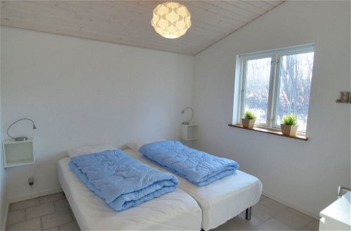 Foto 10 - Casa de 4 habitaciones en Svaneke con terraza