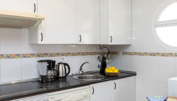 Apartment mit 3 Schlafzimmern in Salou mit schwimmbad und garten - Foto 4
