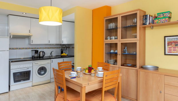 Apartment mit 3 Schlafzimmern in Salou mit schwimmbad und garten - Foto 3