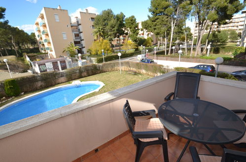 Foto 2 - Appartamento con 2 camere da letto a Salou con piscina e vista mare