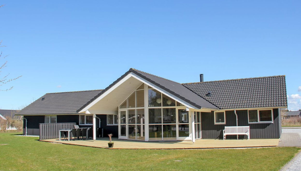 5 bedroom House in Løkken with private pool and terrace - Photo 1