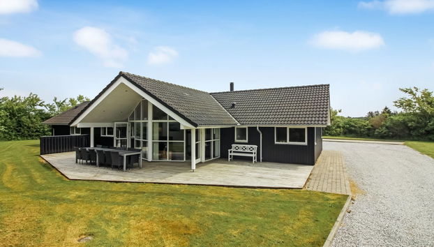 5 bedroom House in Løkken with private pool and terrace - Photo 3