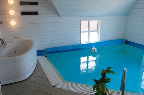 Foto 3 - Haus mit 4 Schlafzimmern in Blåvand mit privater pool und terrasse