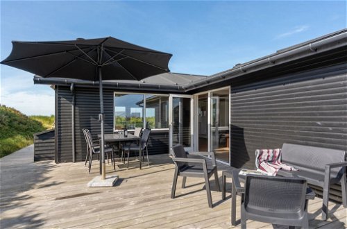 Photo 2 - Maison de 4 chambres à Ringkøbing avec terrasse et sauna