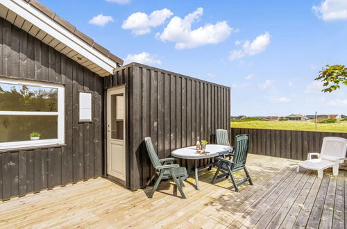 Foto 18 - Haus mit 3 Schlafzimmern in Klitmøller mit terrasse und sauna
