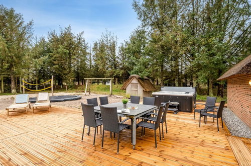 Foto 3 - Haus mit 4 Schlafzimmern in Ringkøbing mit privater pool und terrasse