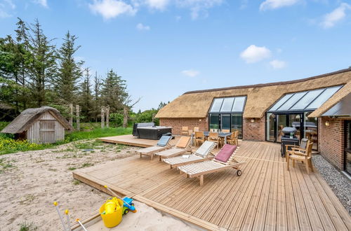 Foto 9 - Haus mit 4 Schlafzimmern in Ringkøbing mit privater pool und terrasse