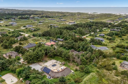 Foto 17 - Haus mit 4 Schlafzimmern in Ringkøbing mit privater pool und terrasse
