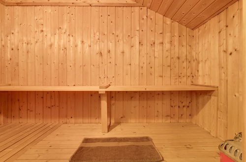 Foto 10 - Casa de 3 quartos em Oksbøl com sauna