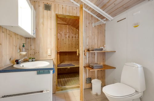 Foto 11 - Casa de 3 quartos em Oksbøl com sauna