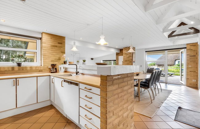 Casa con 4 camere da letto a Ringkøbing con piscina privata e terrazza - Foto 35