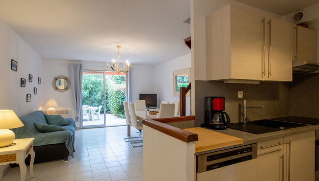 Casa de 3 quartos em Le Lavandou com piscina e jardim - Foto 3