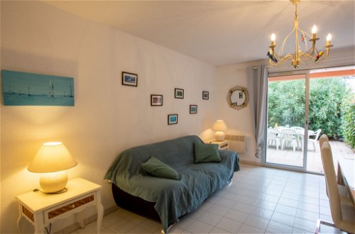 Photo 6 - 2 bedroom House in Le Lavandou with swimming pool and sea view