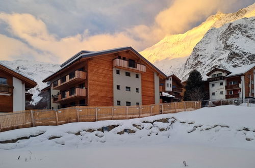 Foto 25 - Apartamento de 4 habitaciones en Saas-Fee con sauna