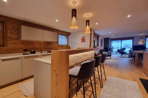 Photo 4 - 4 bedroom Apartment in Saas-Fee with sauna