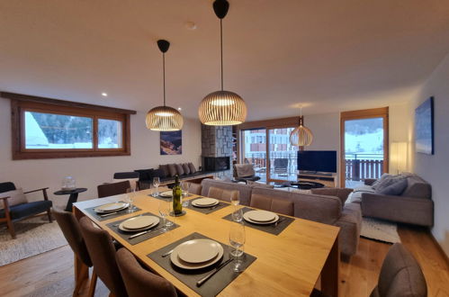 Photo 3 - 4 bedroom Apartment in Saas-Fee with sauna