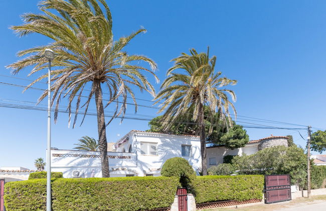 Apartamento de 3 quartos em Castelló d'Empúries com piscina e jardim - Foto 24