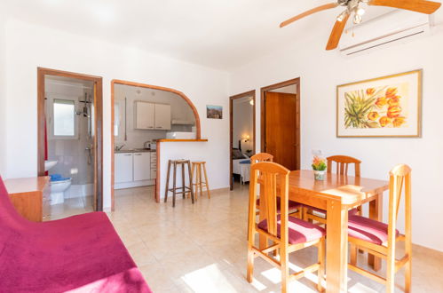Foto 6 - Apartment mit 2 Schlafzimmern in Castelló d'Empúries mit schwimmbad und blick aufs meer