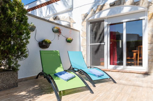 Foto 20 - Apartamento de 2 quartos em Castelló d'Empúries com piscina e jardim