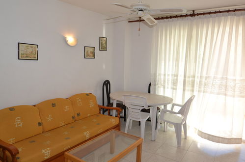 Foto 4 - Apartment mit 1 Schlafzimmer in Vila-seca mit schwimmbad und terrasse