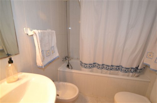 Foto 14 - Appartamento con 1 camera da letto a Vila-seca con piscina e vista mare