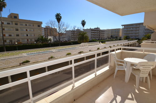 Foto 2 - Apartamento de 1 habitación en Vila-seca con piscina y vistas al mar