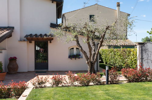 Photo 8 - Maison de 3 chambres à Gambassi Terme avec piscine privée et jardin