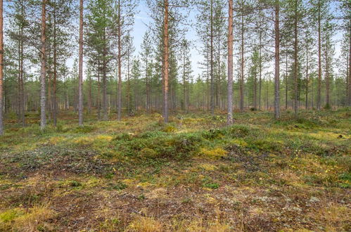 Foto 25 - Casa de 2 habitaciones en Pelkosenniemi con sauna y vistas a la montaña