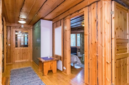 Foto 19 - Casa de 2 habitaciones en Pelkosenniemi con sauna y vistas a la montaña