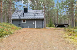 Foto 3 - Casa de 1 habitación en Pelkosenniemi con sauna y vistas a la montaña