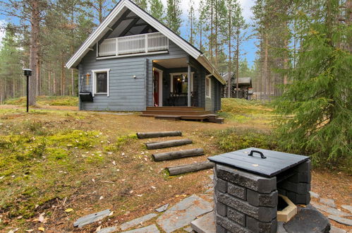 Foto 1 - Casa de 1 habitación en Pelkosenniemi con sauna y vistas a la montaña