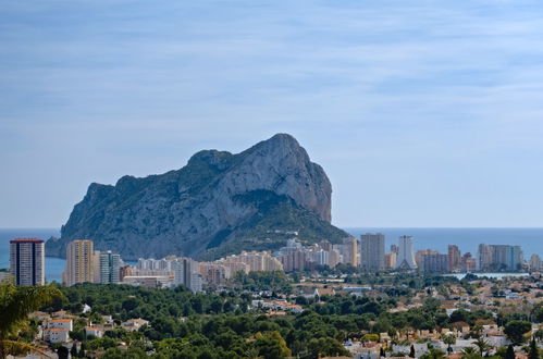 Foto 16 - Casa de 3 quartos em Calp com piscina e jardim