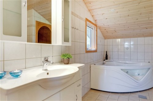 Foto 21 - Haus mit 3 Schlafzimmern in Hals mit terrasse und sauna