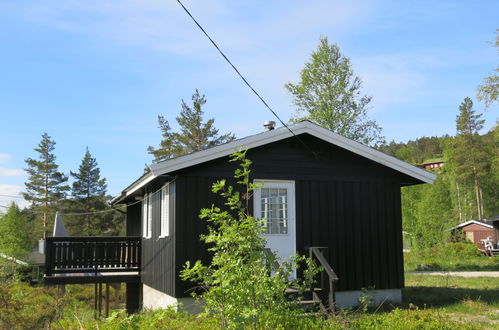 Foto 15 - Casa de 2 quartos em Fossdal com jardim e terraço