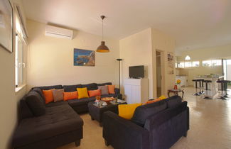 Photo 1 - 2 bedroom Apartment in Portimão with garden and terrace