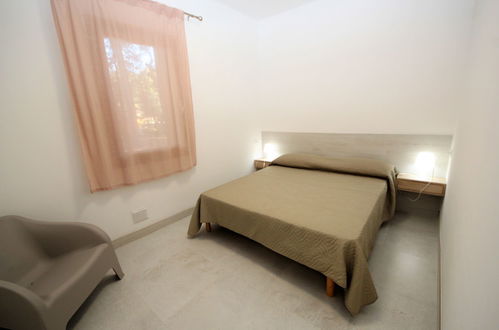 Photo 11 - 2 bedroom Apartment in Rosolina with garden